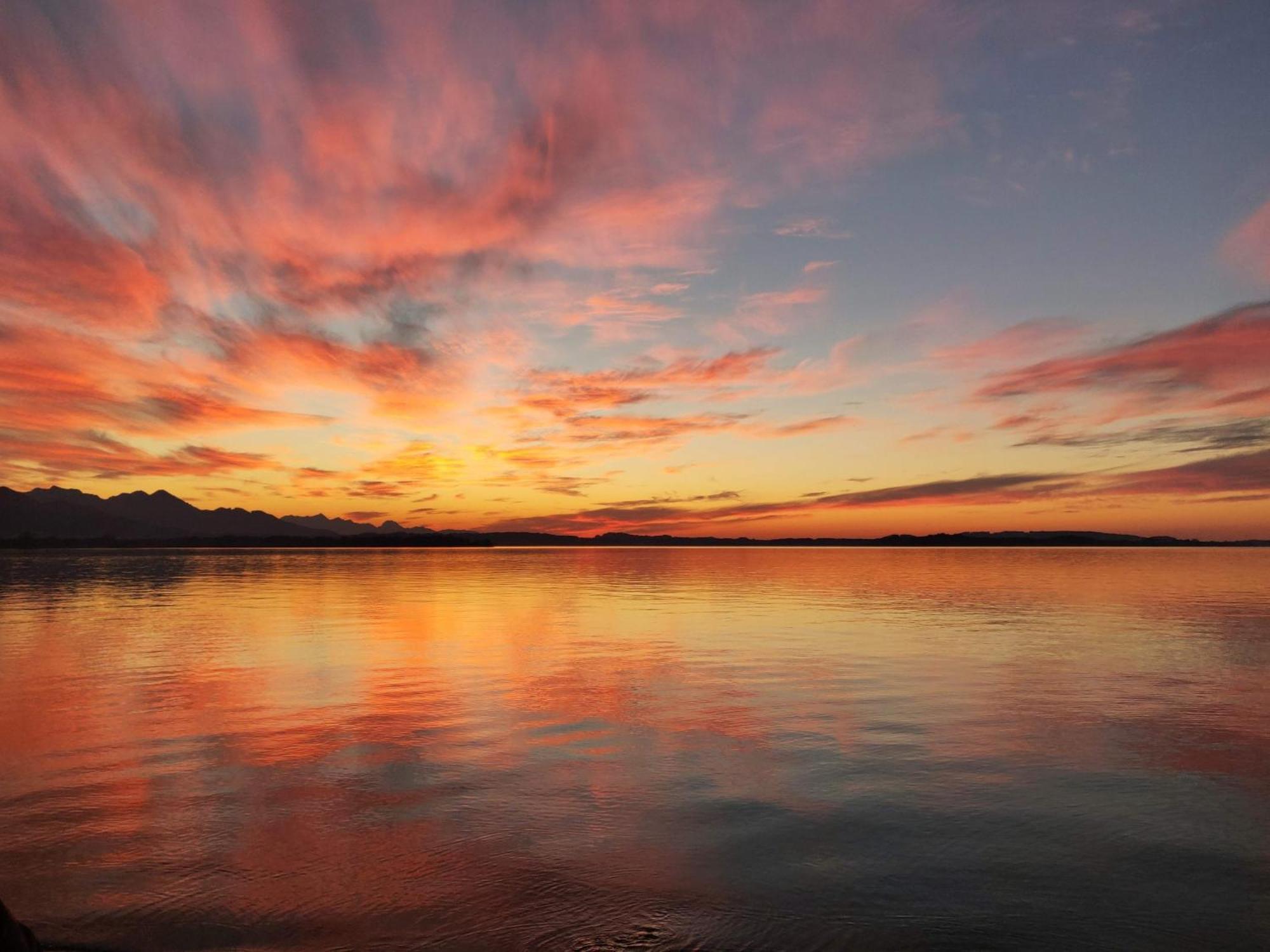 Chiemsee Apartments Altenmarkt an der Alz Номер фото